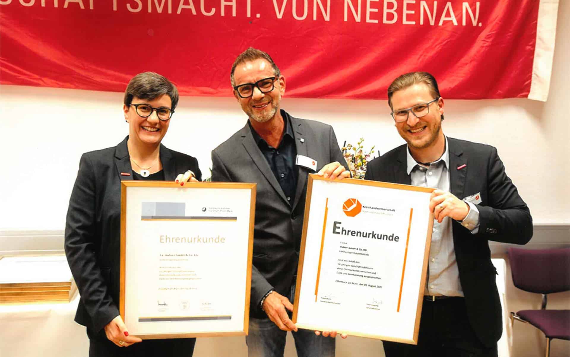 Auszeichnung und Ehrenurkunde anlässlich unseres 50.jährigen