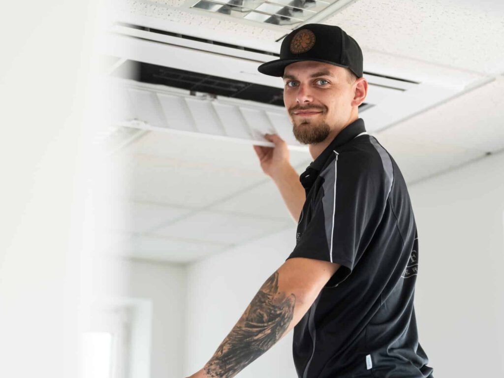 Hüfner Mitarbeiter bei der arbeit